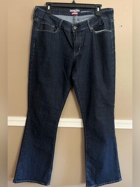 Denizen from Levi's Women's Blue Jeans 16M Modern Boot Cut Stretch Shaping
